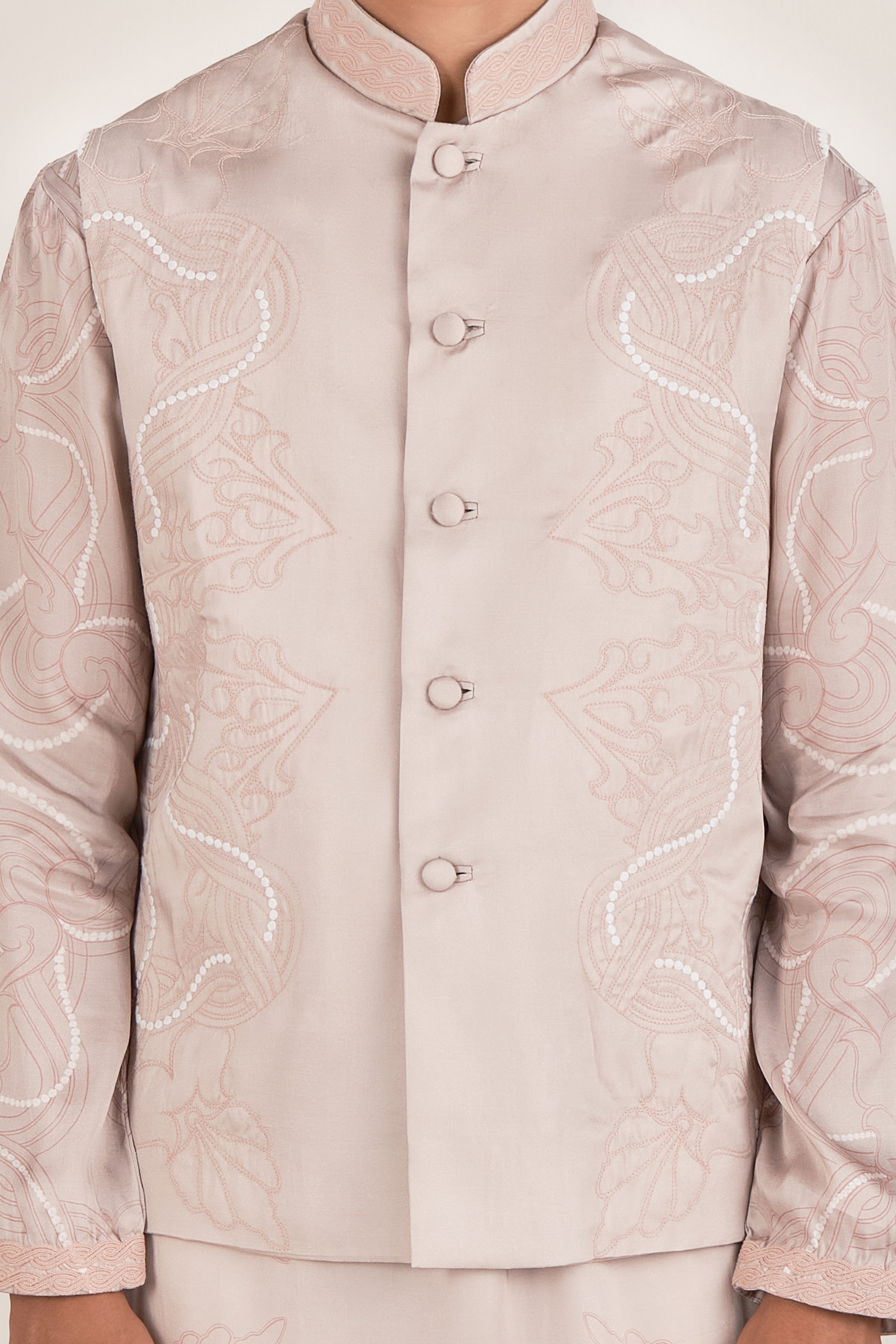 Queen's Necklace Bandi