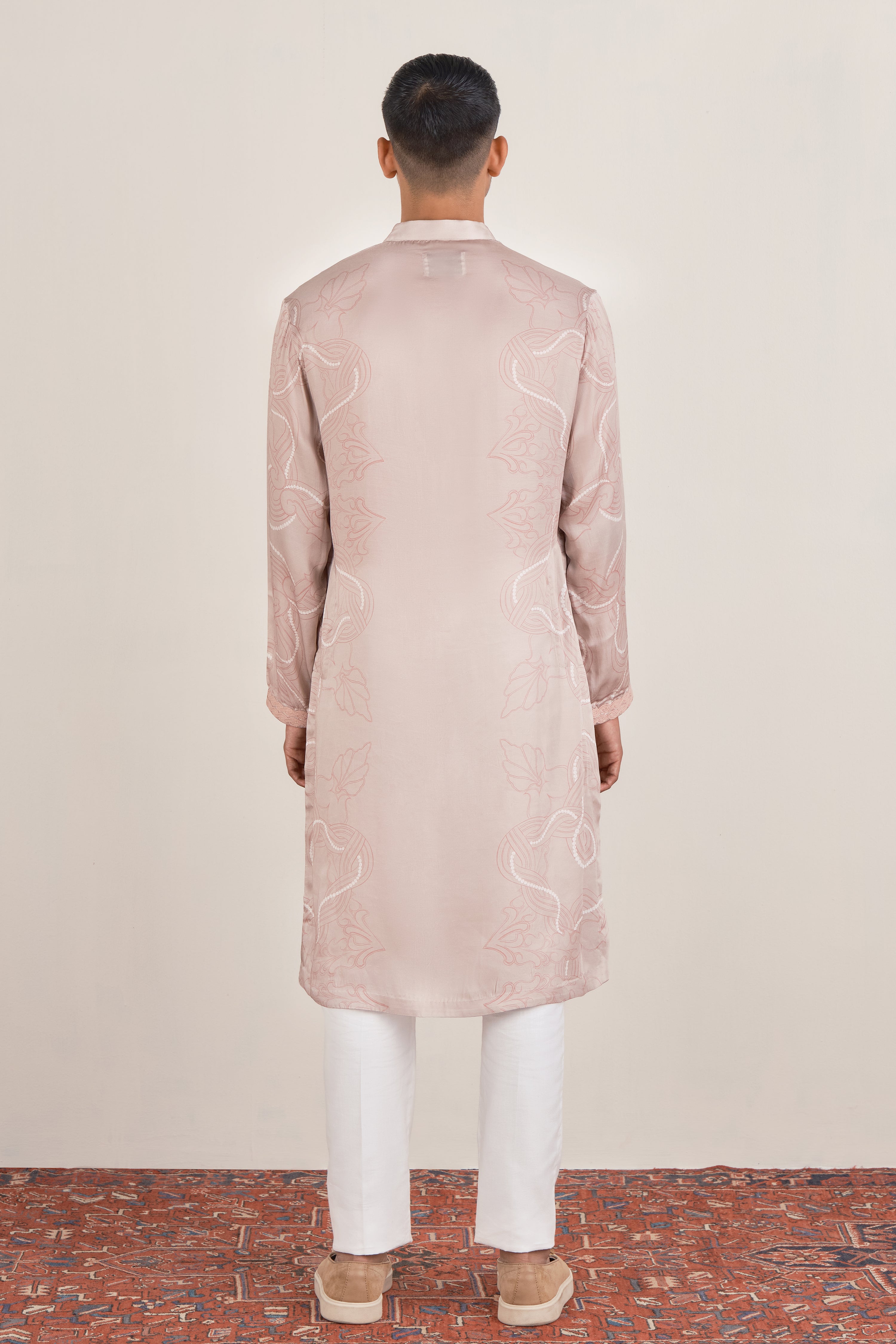 Queen's Necklace Kurta