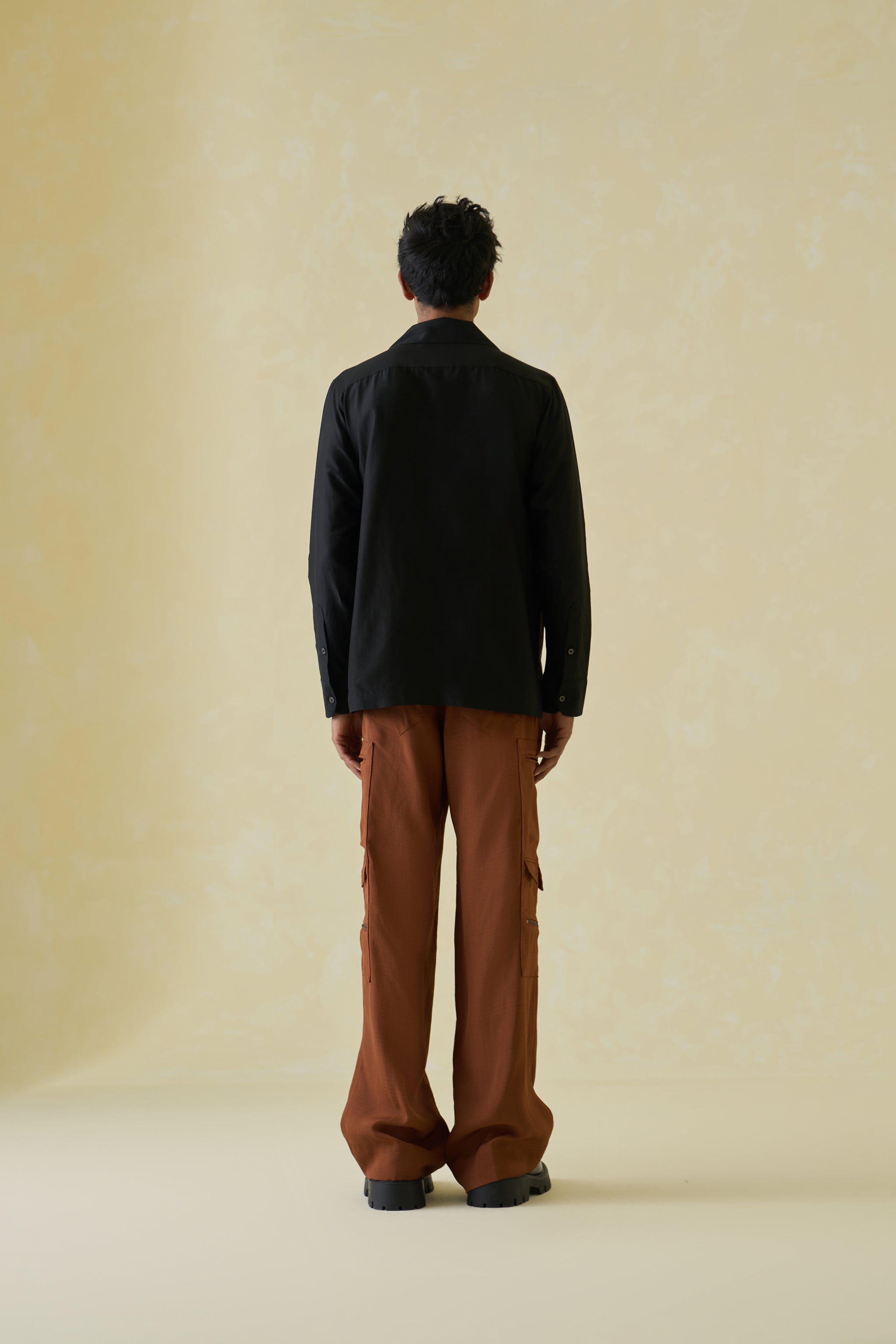 Giant Mudra Resort Shirt