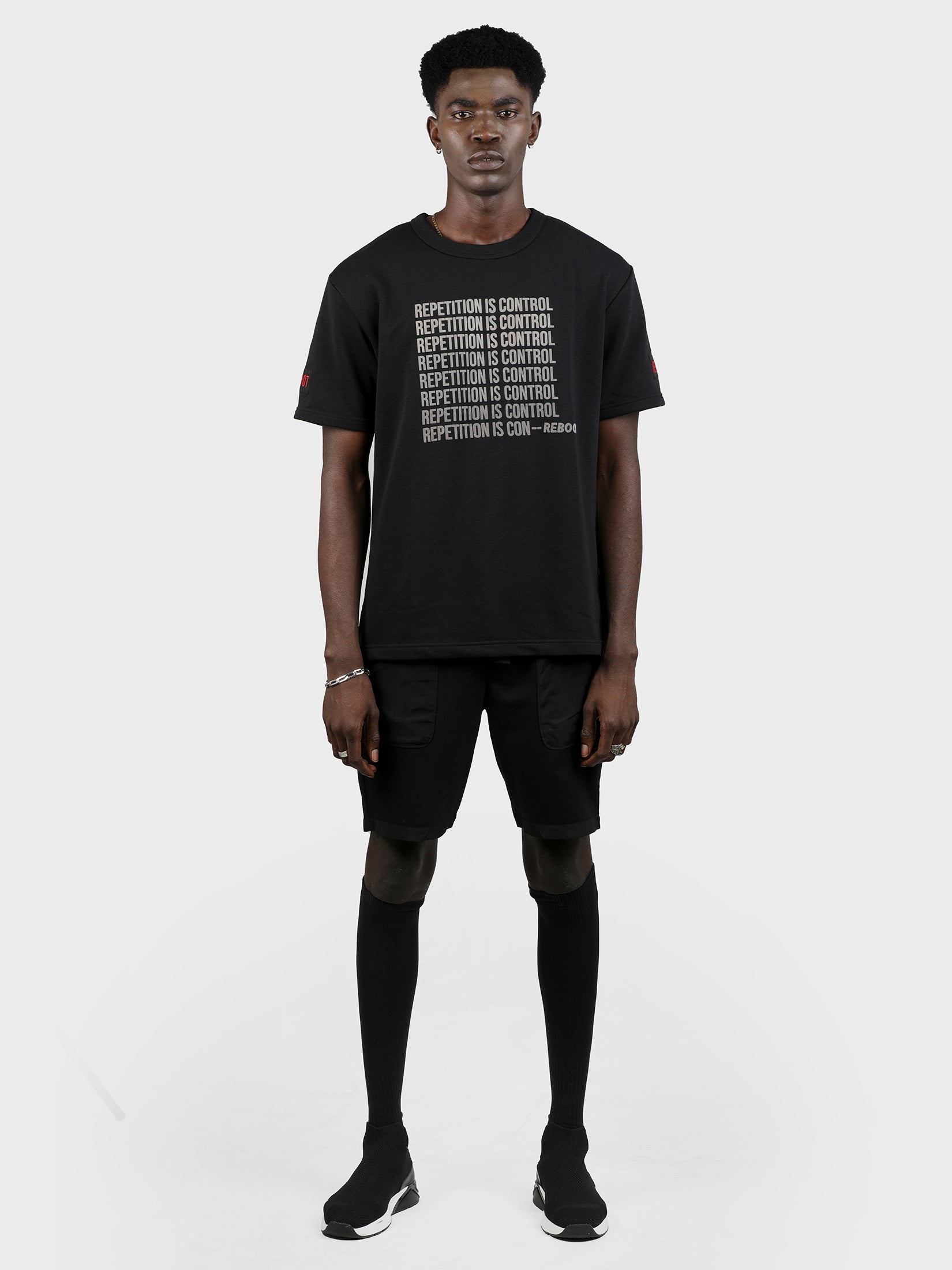 REPETITION IS CONTROL OVERSIZED TEE
