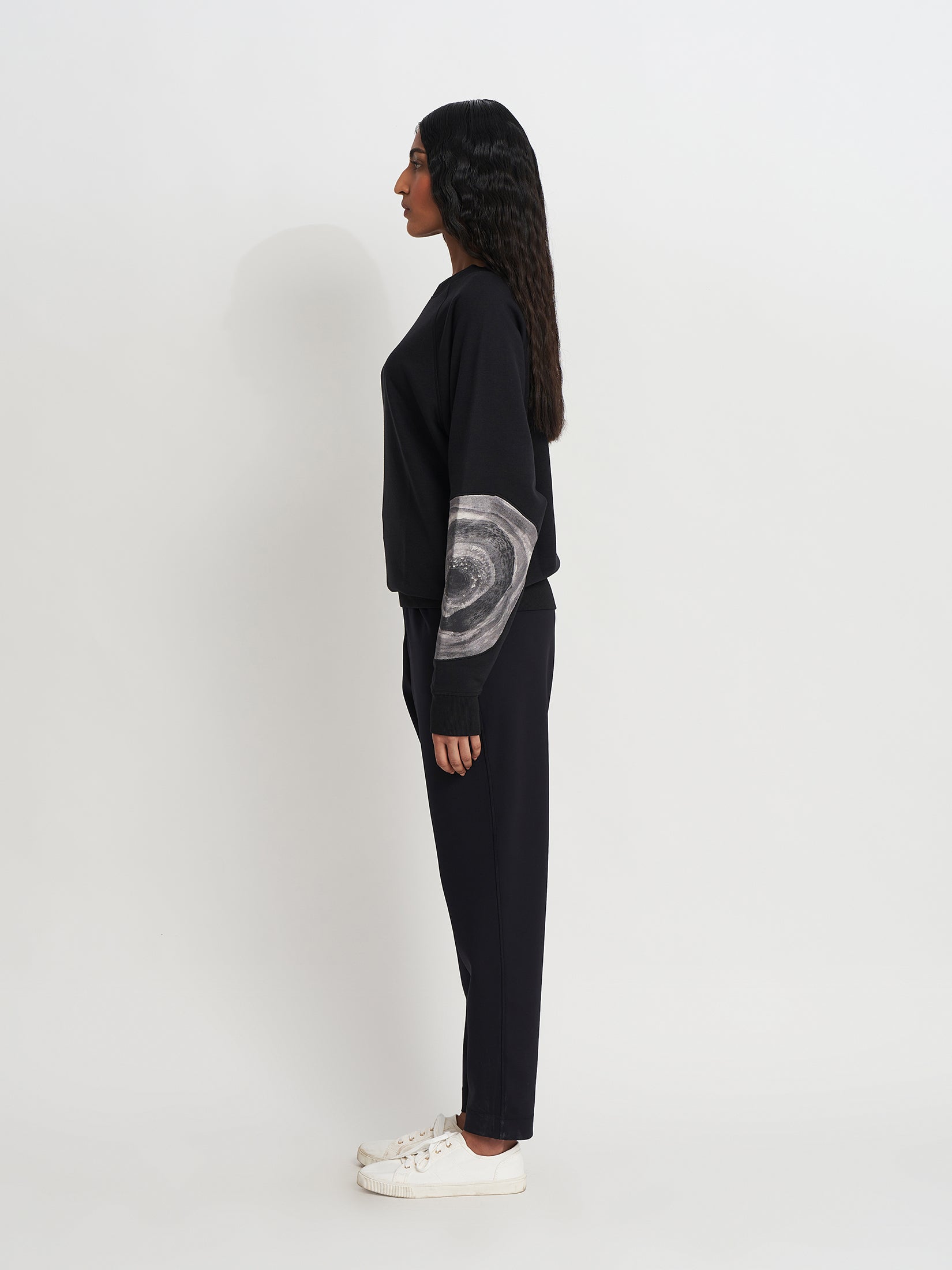 WATER MEMORY SWEATSHIRT
