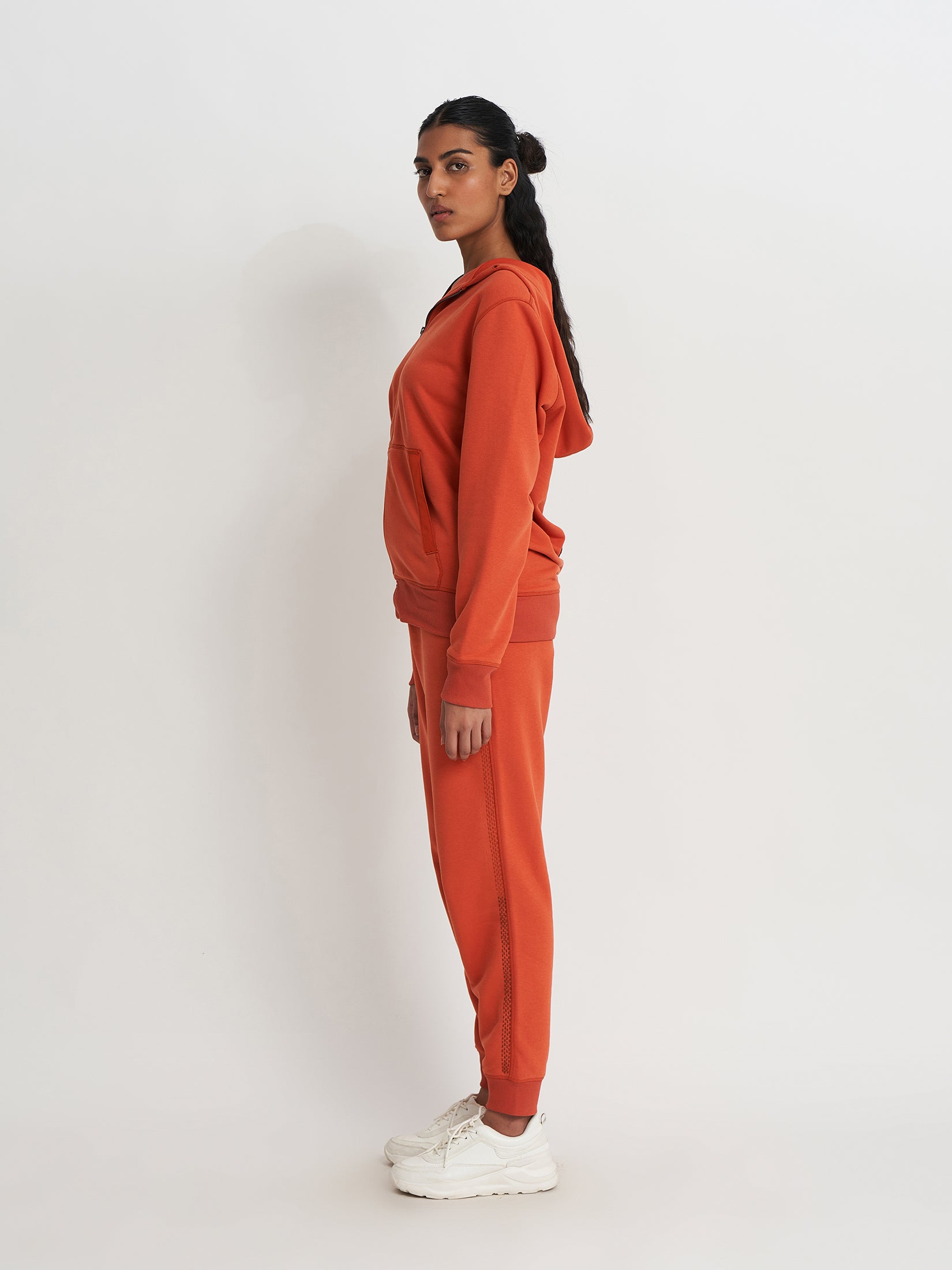 AGNI APAAS HOODIE