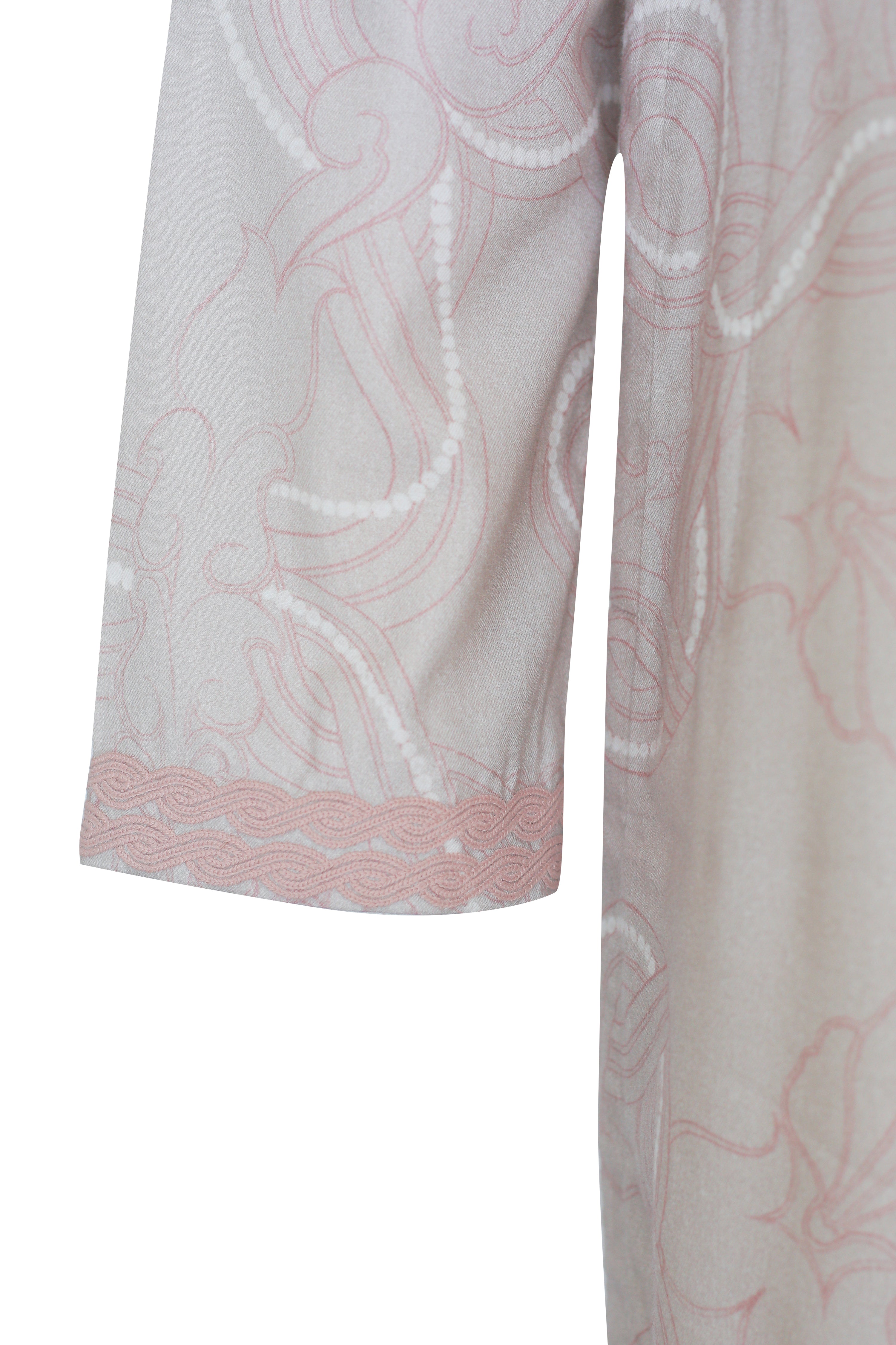 Queen's Necklace Kurta