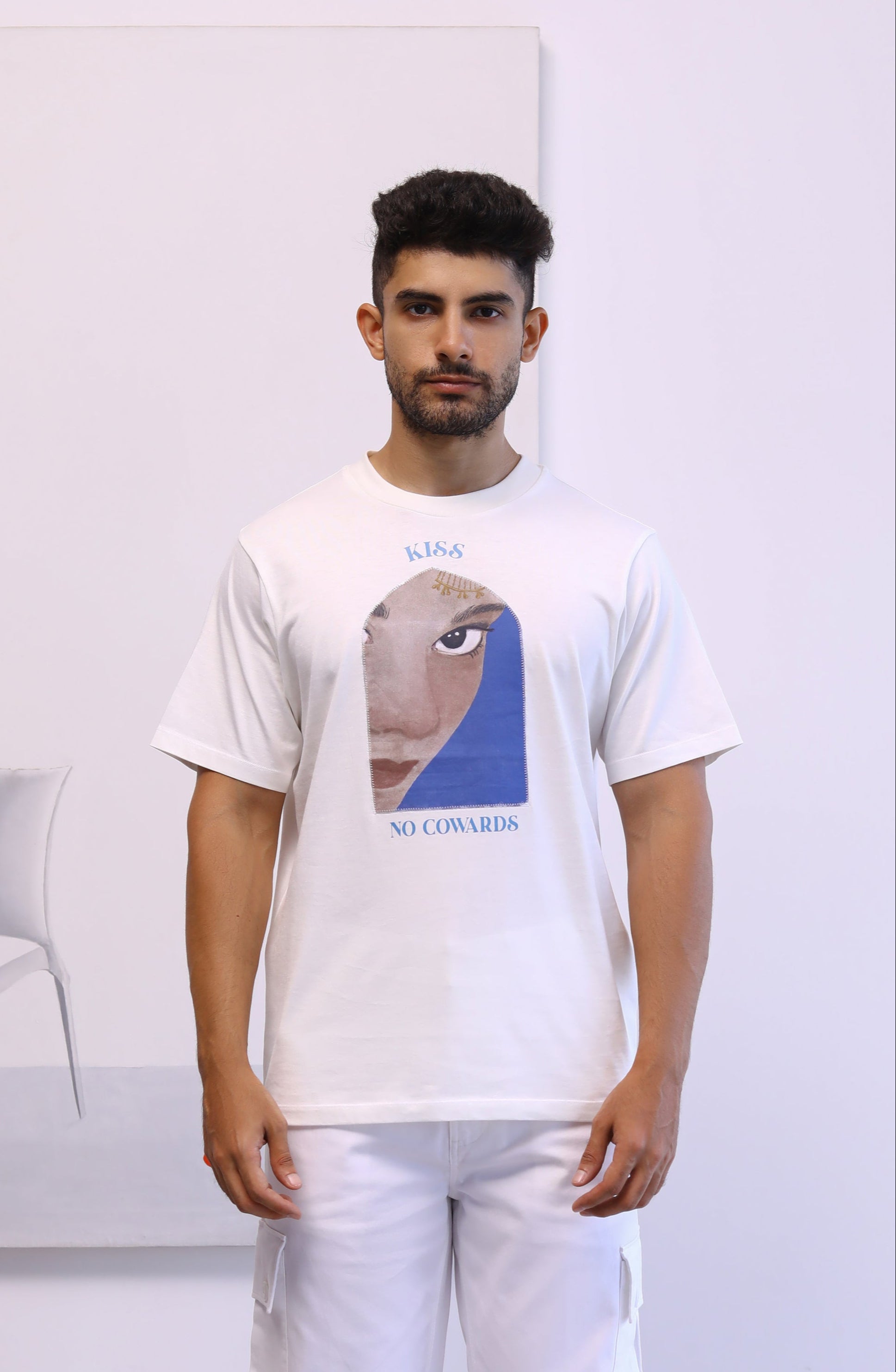 Beyond the arch T-shirt