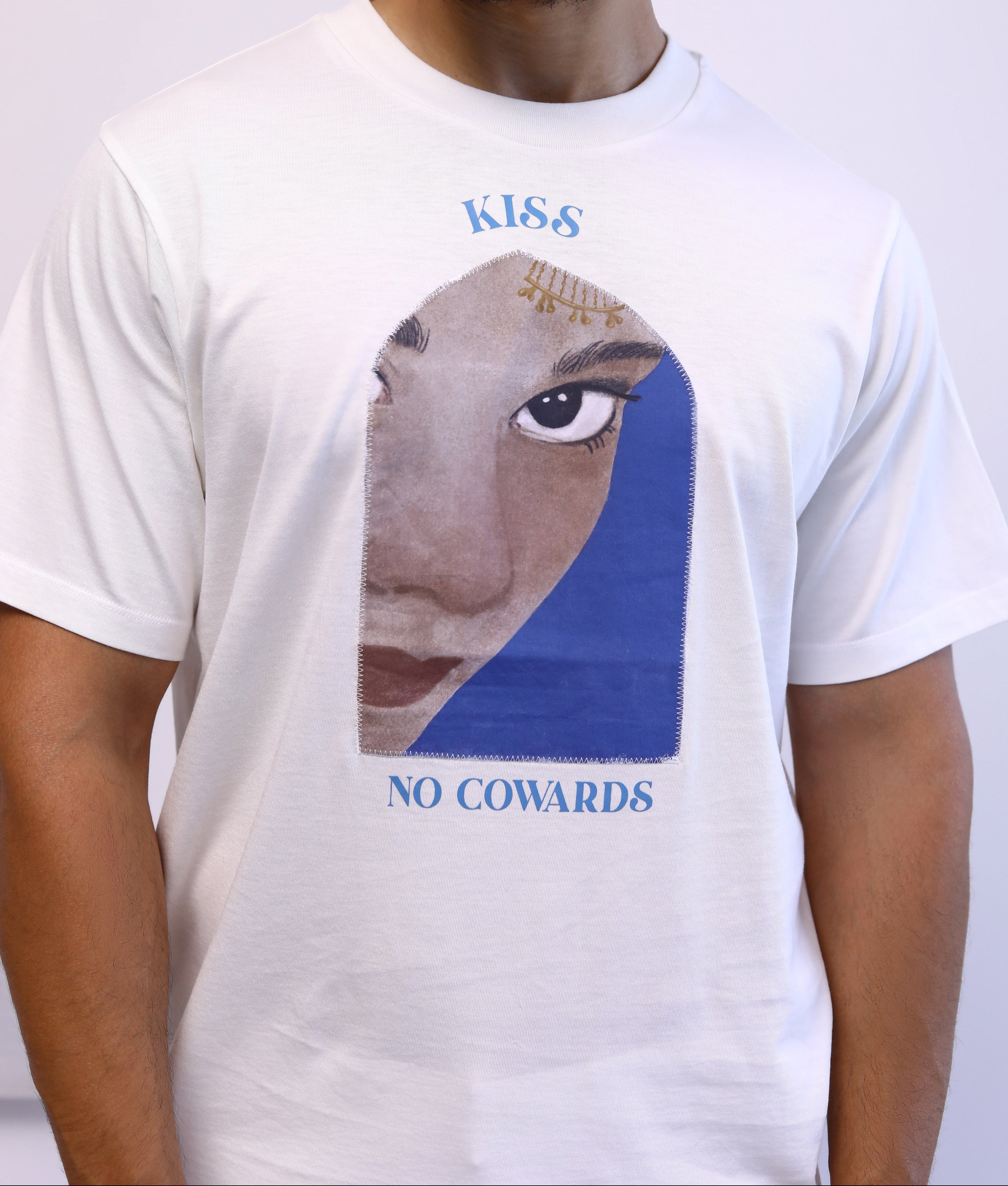 Beyond the arch T-shirt