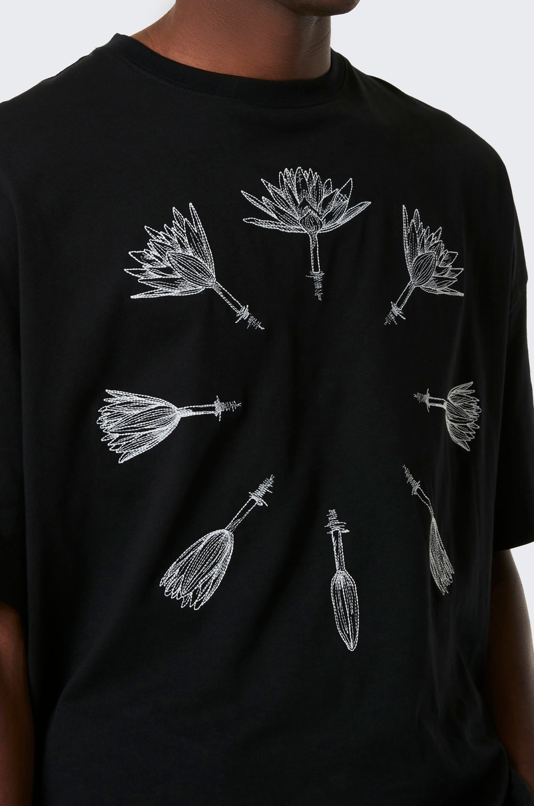 Axel Lily T-Shirt