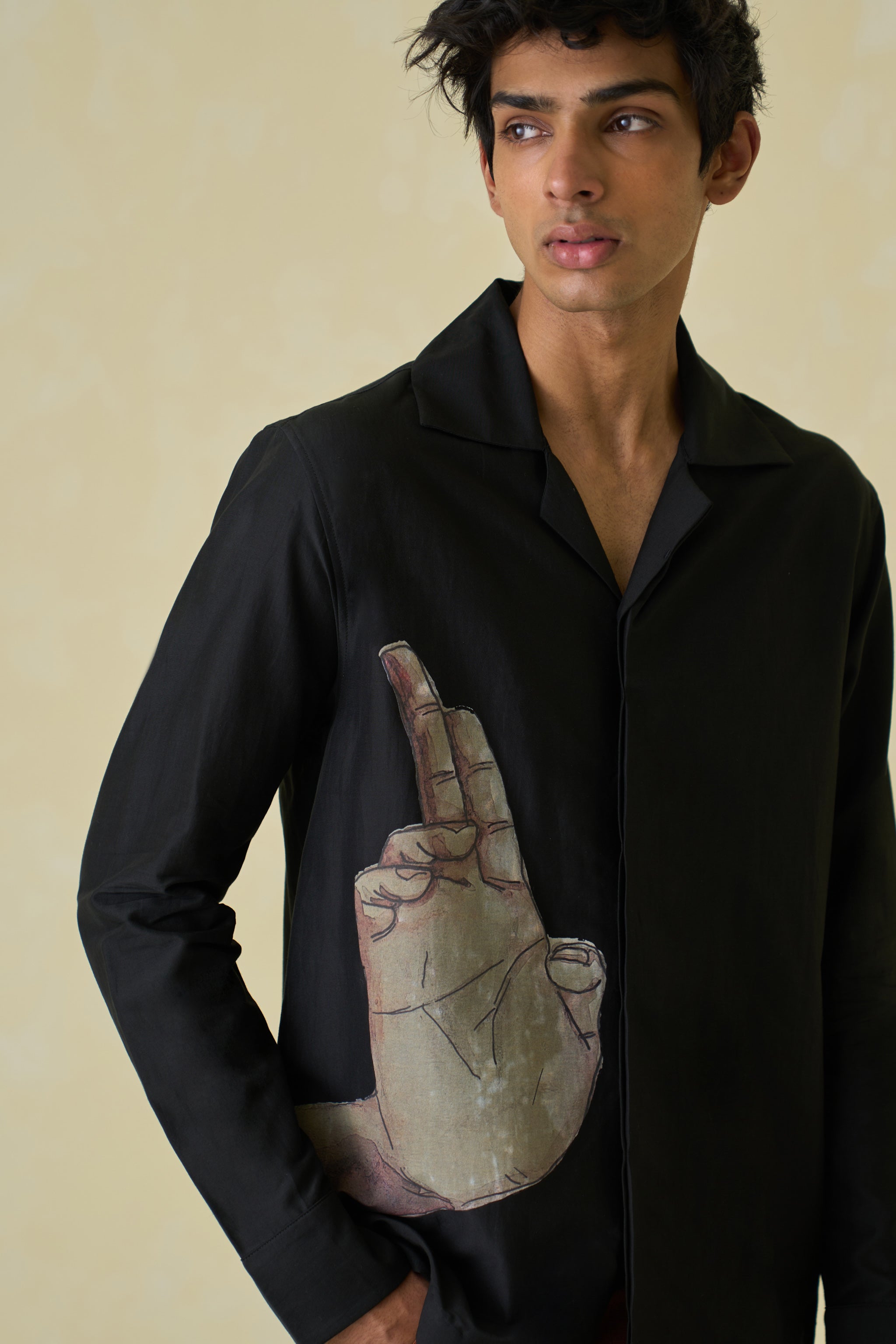 Giant Mudra Resort Shirt