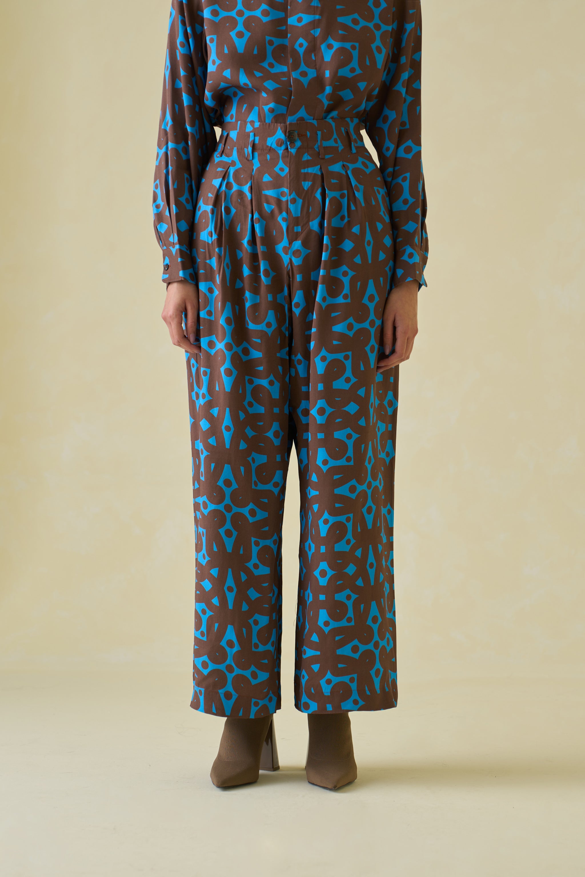 Kolam Boxy Shirt & Kolam Bollywood Pants Co-ord