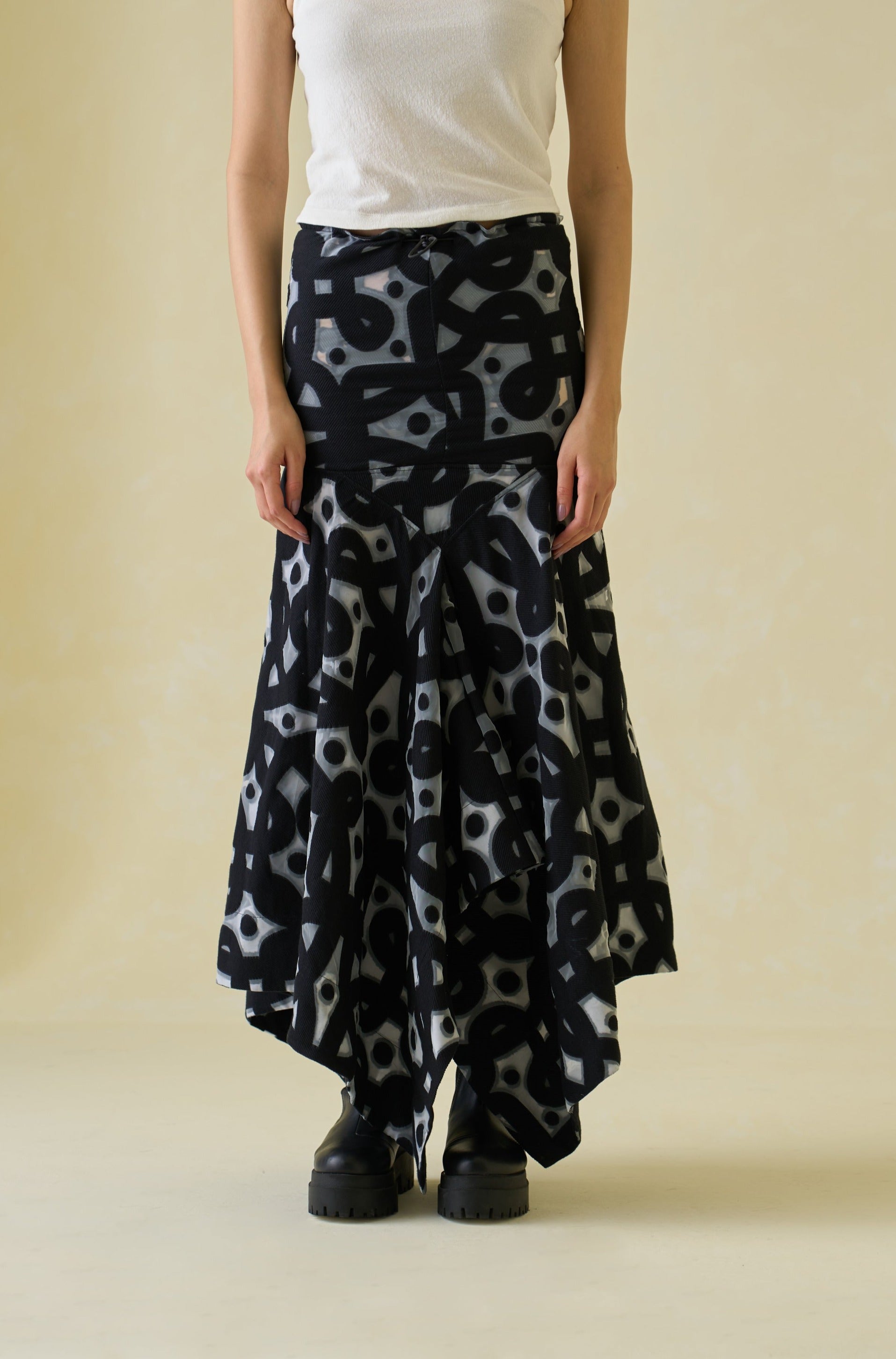 Kolam Jaquard Technical Skirt