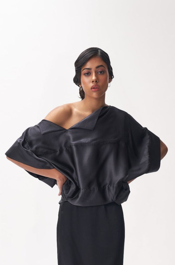 Off-shoulder Cropped Top