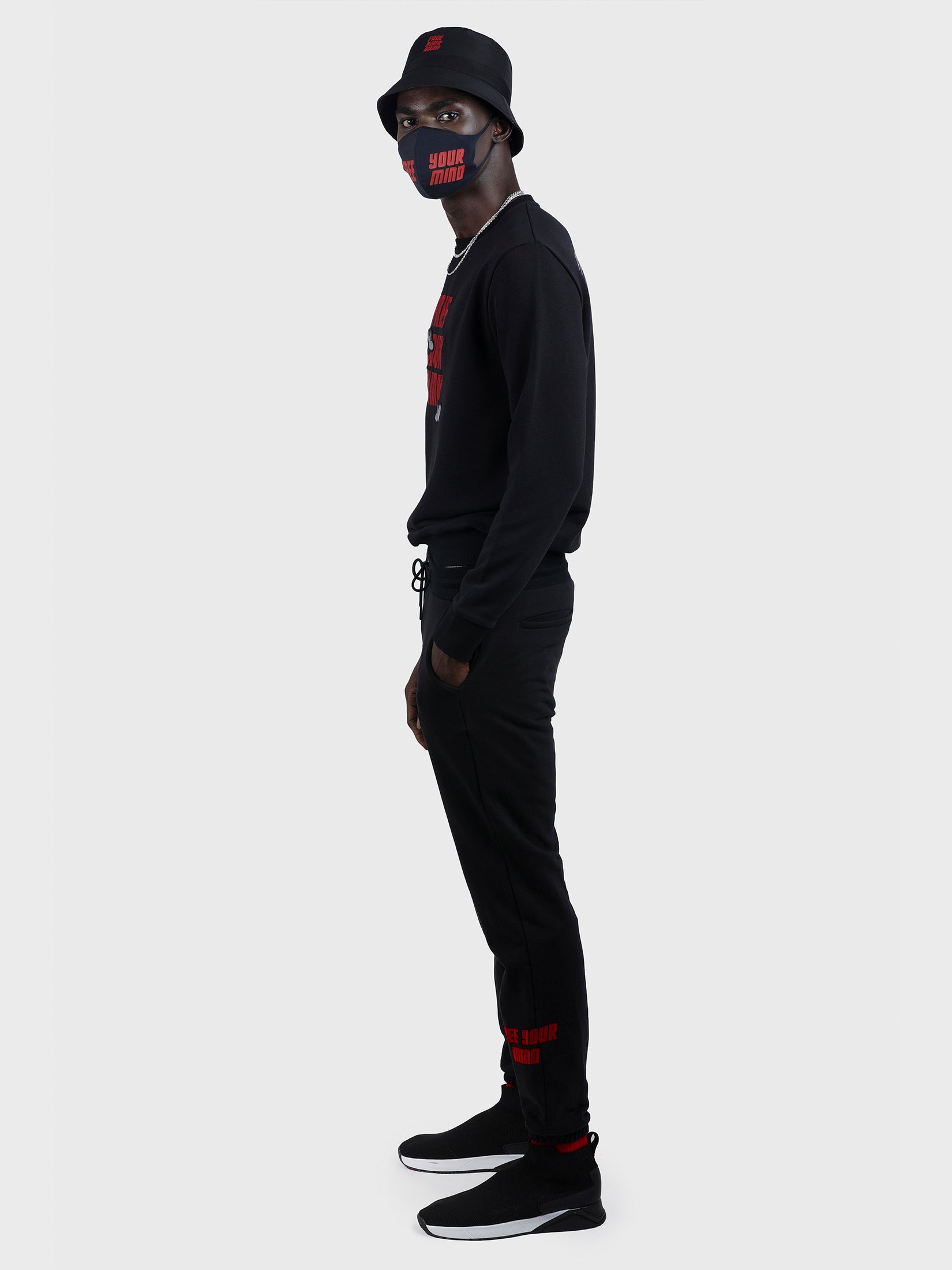 FREE YOUR MIND FRENCH TERRY JOGGER