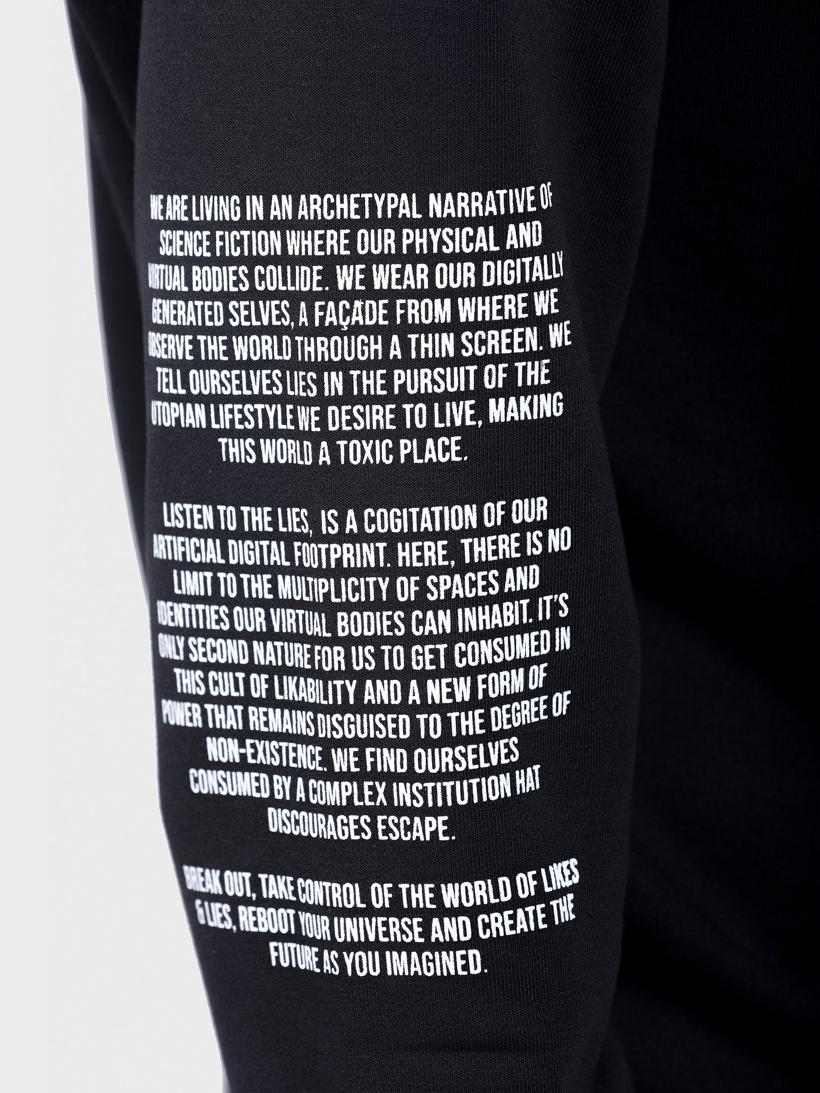 PROGRAMMING SUEDE PATCH FRENCH TERRY SWEATSHIRT