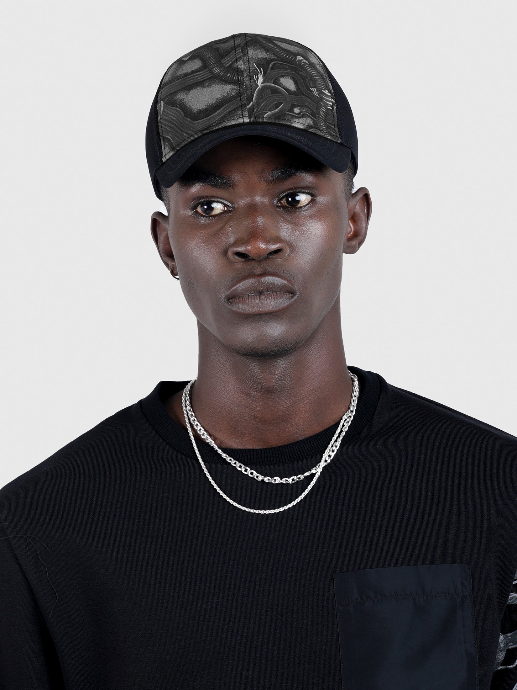 VISCERAL WIRES MESH CAP