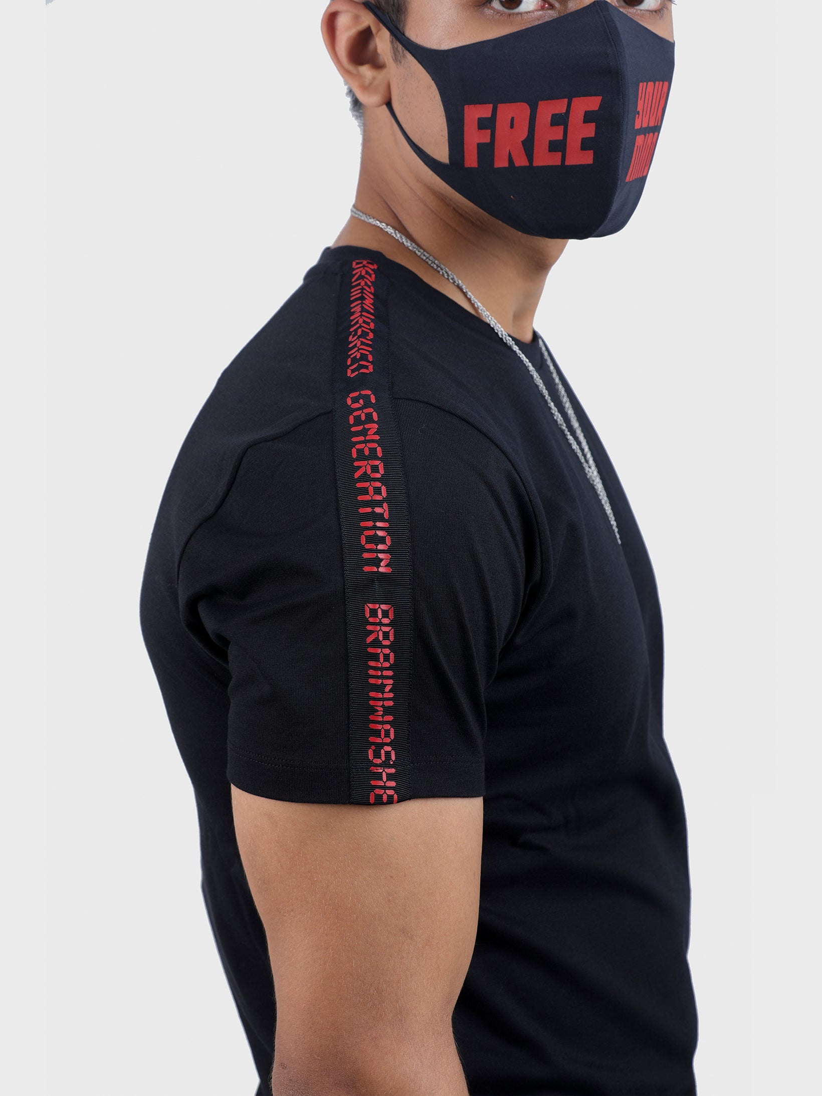 SURVEILLANCE GROSGRAIN TAPE PRINTED TEE