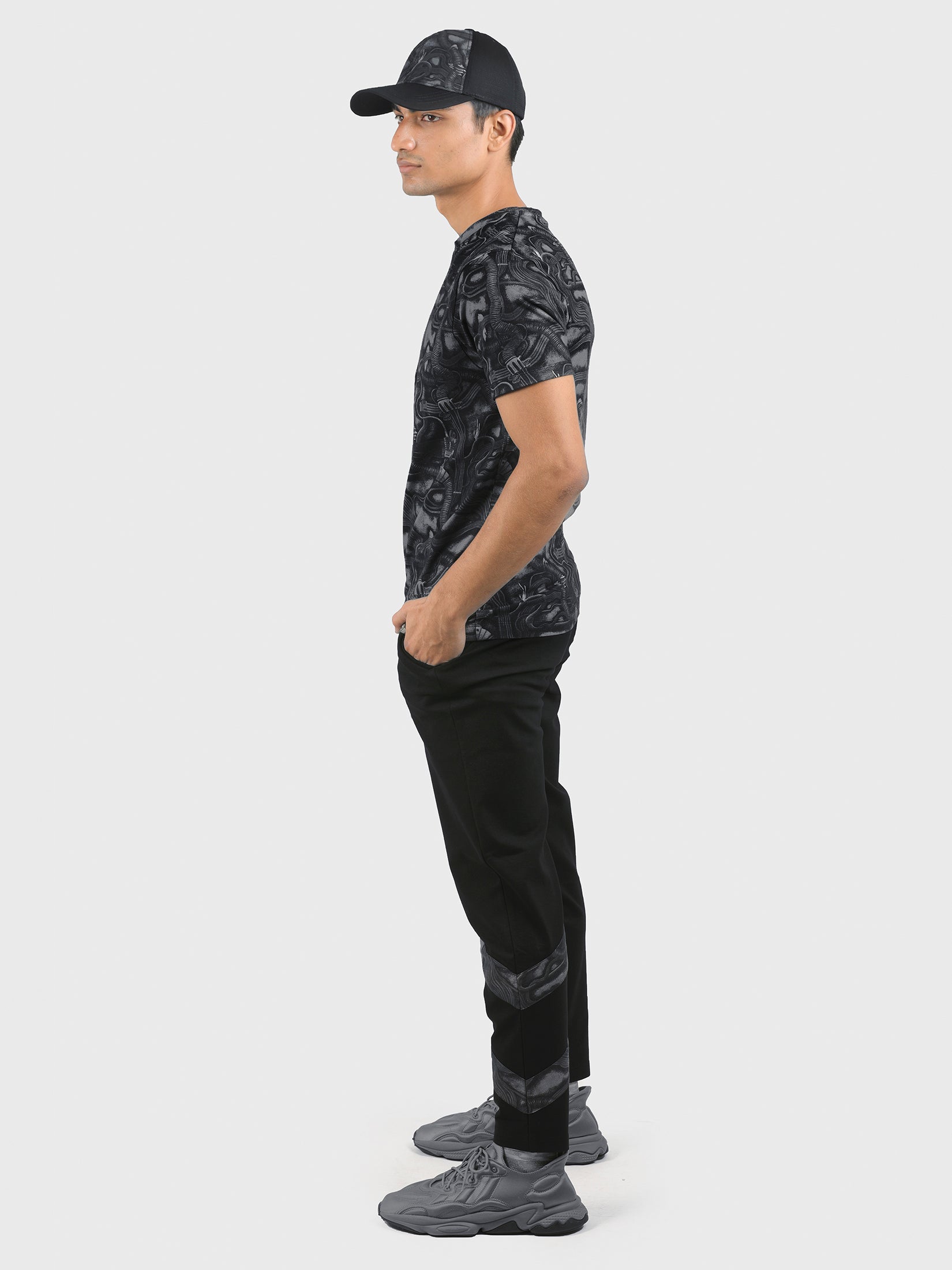 VISCERAL WIRES CROPPED JOGGER