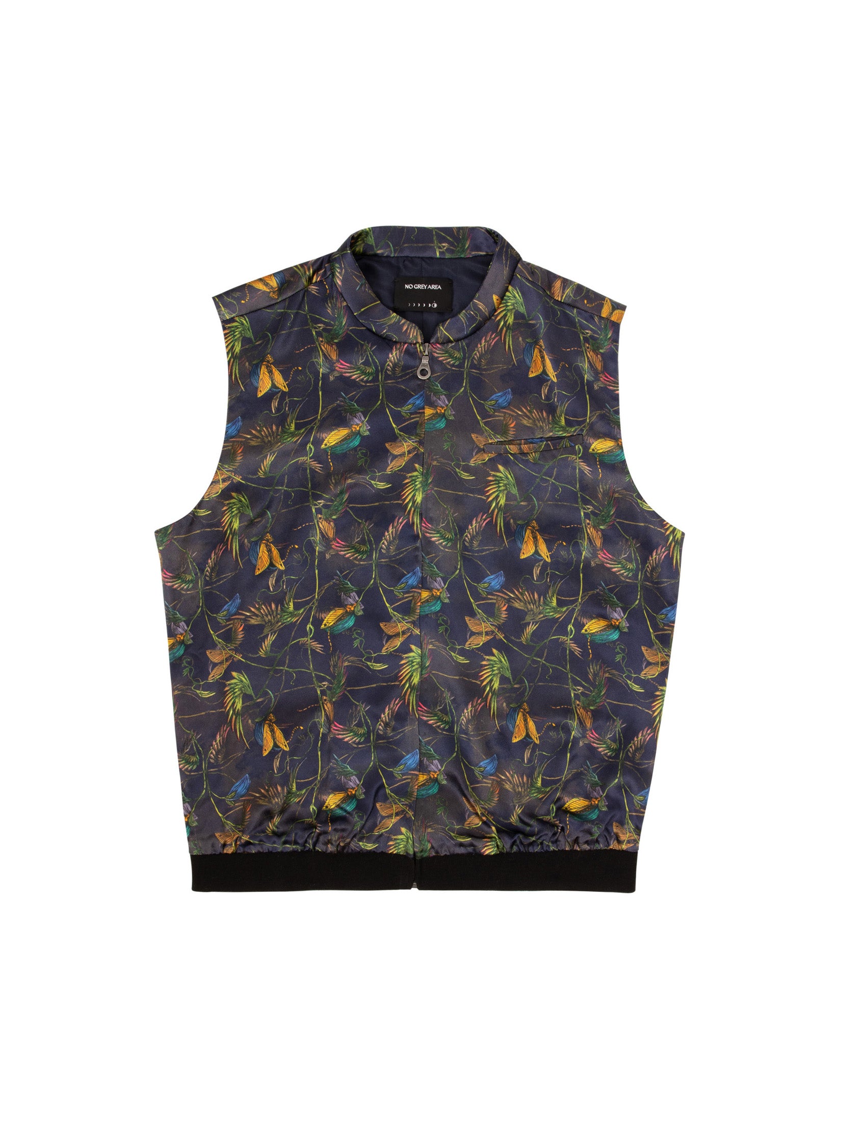 Cat in A Pod Bandi Bomber
