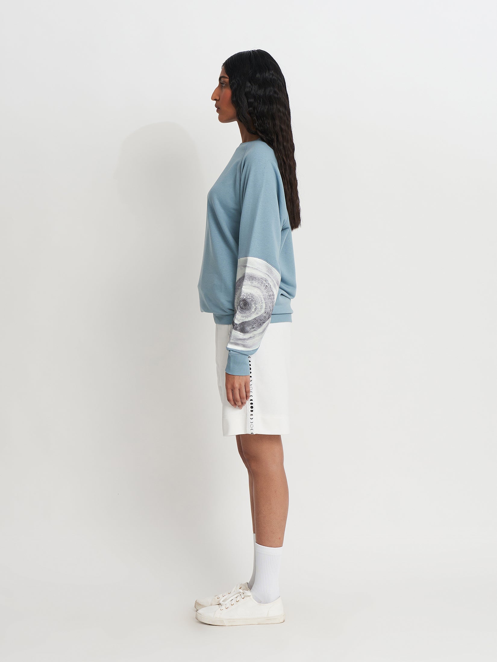 WATER MEMORY SWEATSHIRT
