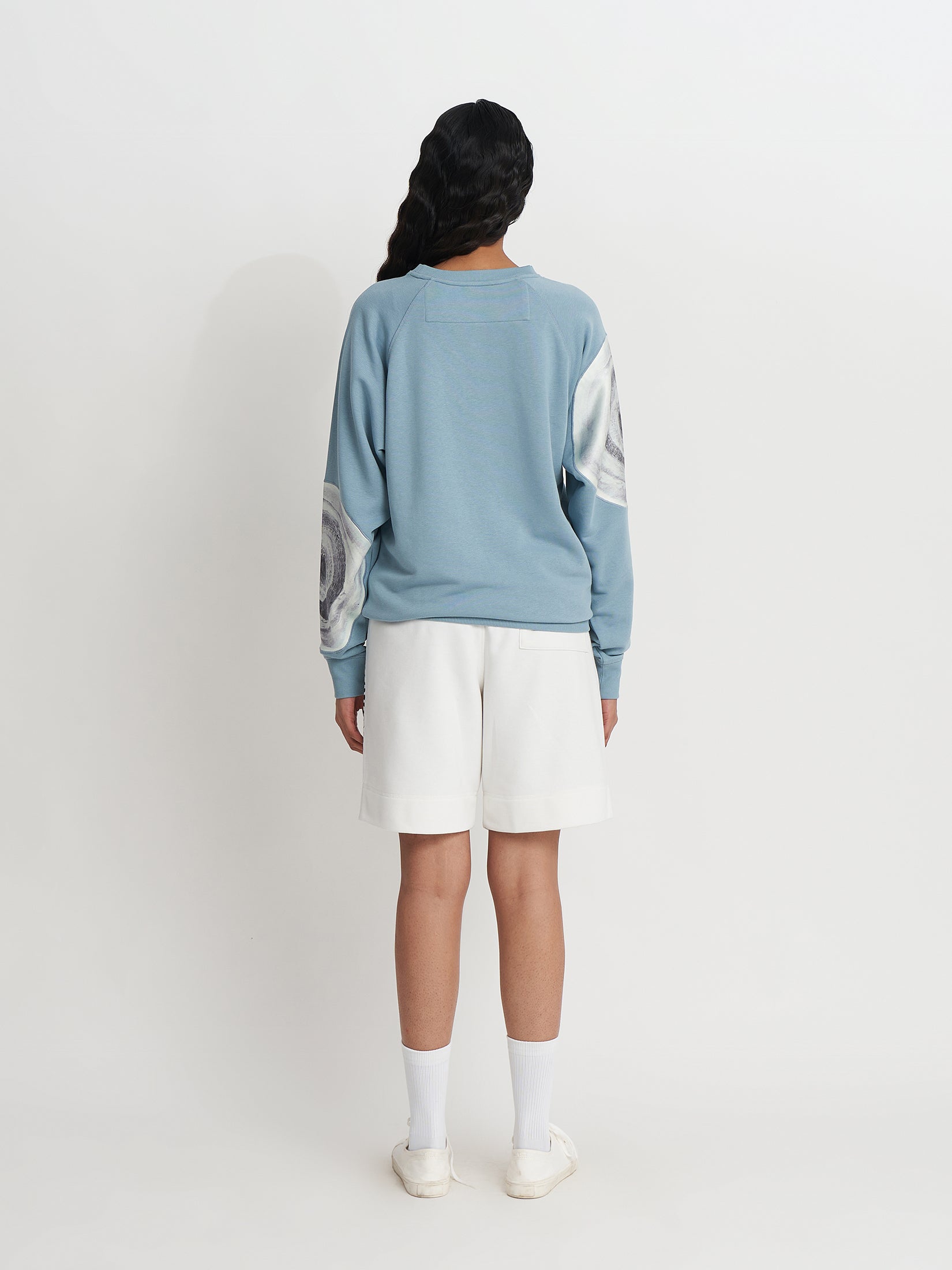 WATER MEMORY SWEATSHIRT