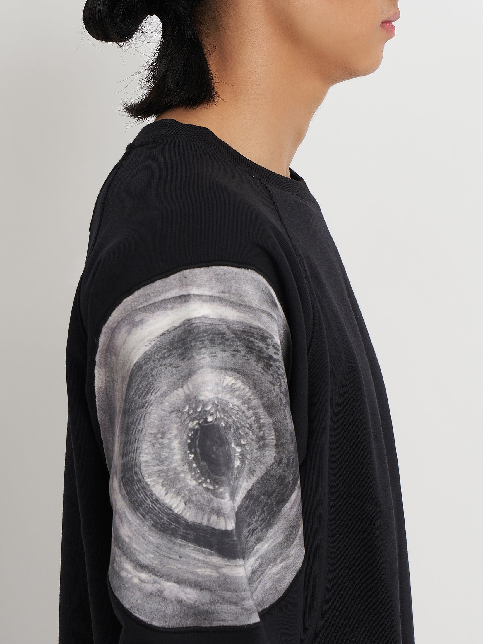 WATER MEMORY SWEATSHIRT