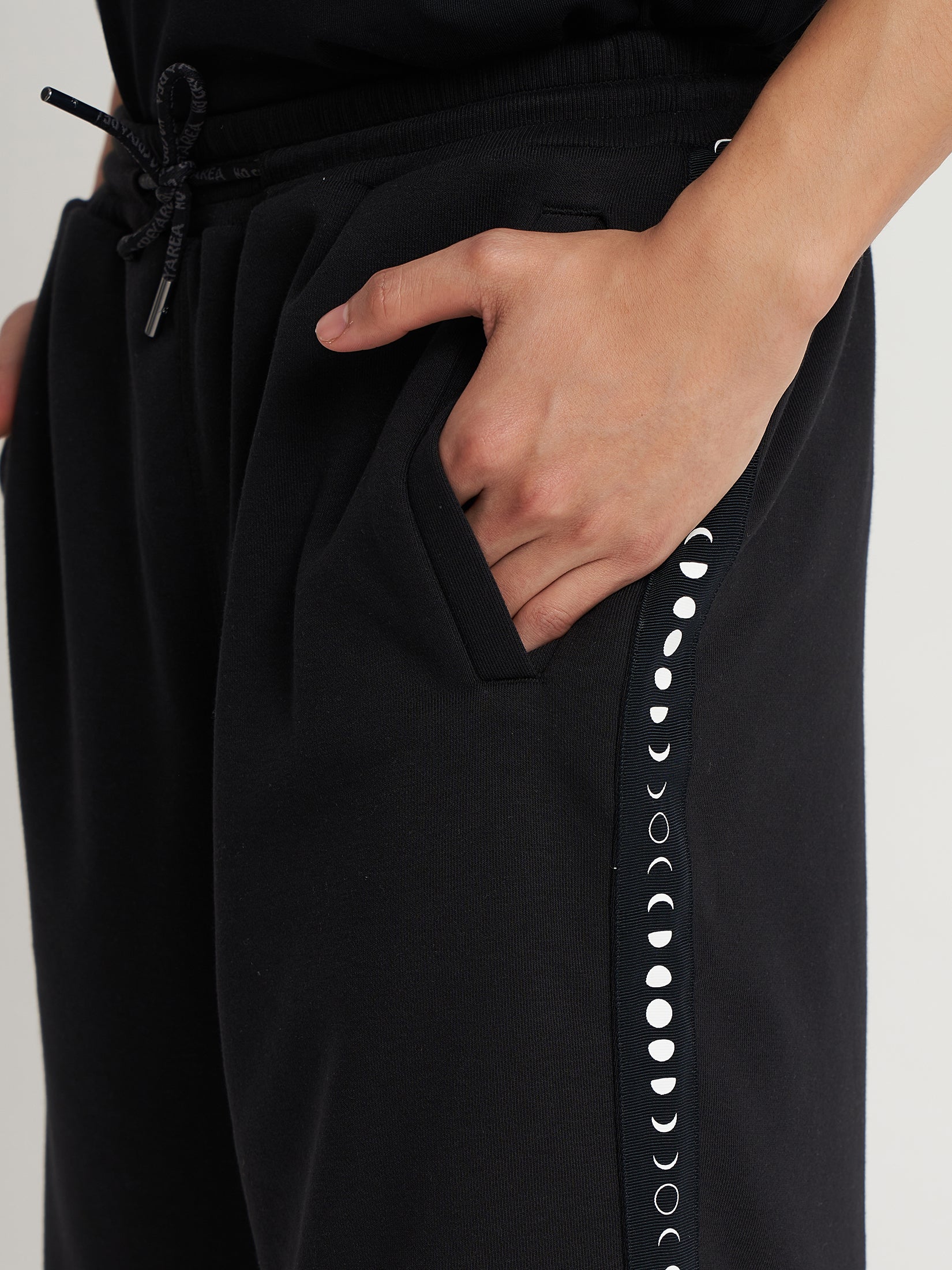 PHASES OF THE MOON SWEATSHORTS